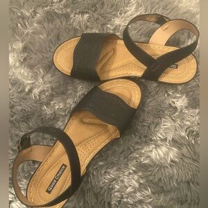 Lovely light weight black summer sandal.